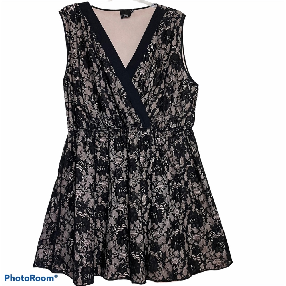 ASOS BLACK LACE DRESS - Picture 3 of 6